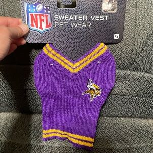 Pet wear sweater vest